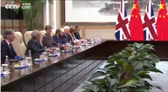 Ӣ�������L�A�����ɼ��� ����ɯ��÷�����ء��T�����᣿