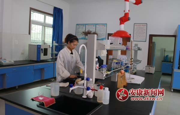 ���m(x��)�ɺ� ʯȪ��ˮ�S(ch��ng)ˮԴ���� �ǅ^(q��)��ˮ�漱 (4).jpg