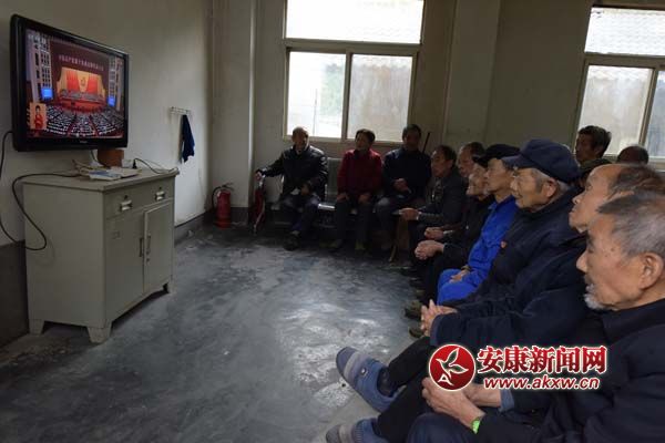 �Ƀ������������(zh��n)����Ժ��(n��i)���屣�����˂������R�R����һ�����۾���(hu��)�� ��(b��o)�������S�� �����ͣ�.jpg