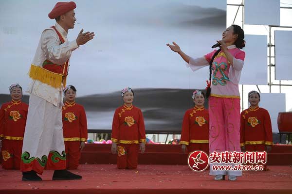 �������龰���衶��ʵ���ꖡ�3���Ʋ� �zӰ��.jpg