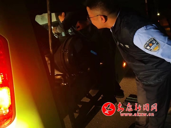 ���񾯎������δ��Ó�U(xi��n)  �A���οͼ������u(p��ng)�c(di��n)ٝ��1.jpg